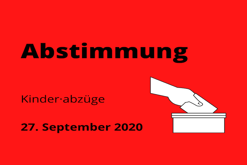Zeichnung von einer Hand, die einen Zettel in eine Box steckt. Dar&uuml;ber steht: Abstimmung. Unter Abstimmung steht: Kinder&middot;abz&uuml;ge und das Datum 27. September 2020.