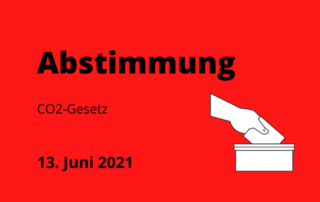 Zeichnung von einer Hand, die einen Zettel in eine Box steckt. Dar&uuml;ber steht: Abstimmung. Neben der Grafik steht: CO2-Gesetz und das Datum 13. Juni 2021.